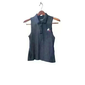Le Coq Sportif Golf Sleeveless Size Large with magnetic closure buttons.